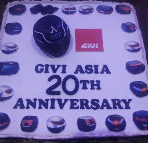 Celebrati+i+20+anni+di+GIVI+ASIA